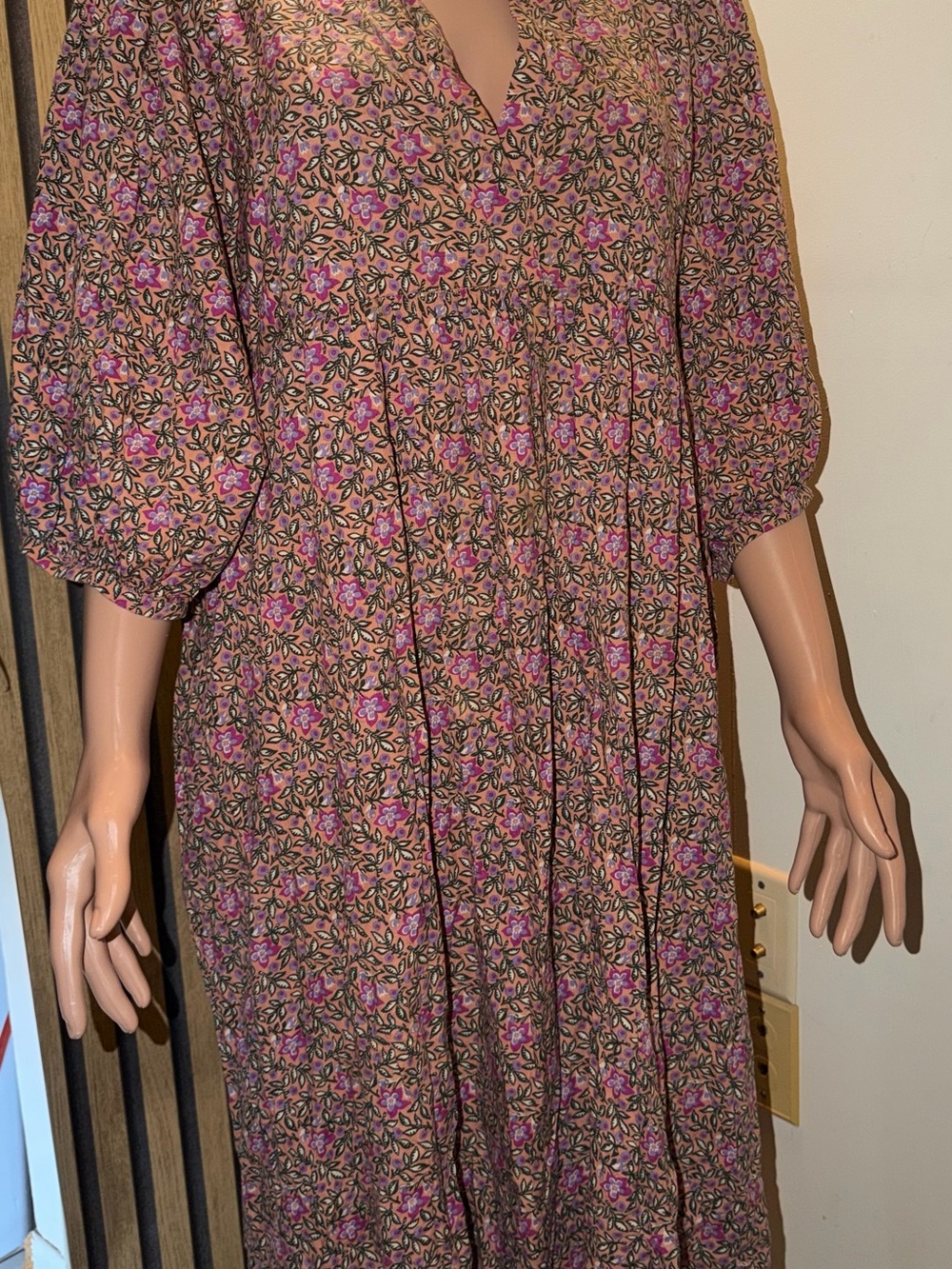 Universal Thread Pink Floral Split-Neck Tunic - Picture 2 of 4